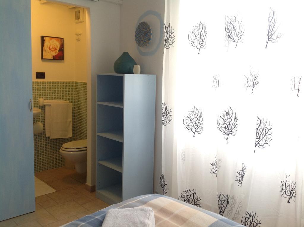 سورسو B&B Cheap Holidays الغرفة الصورة